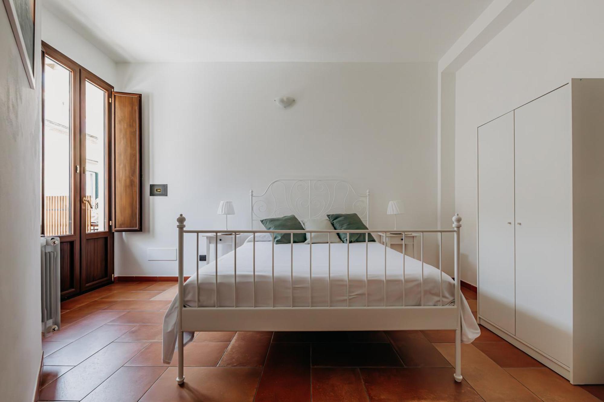 Green Leaves Apartment Syracuse ภายนอก รูปภาพ