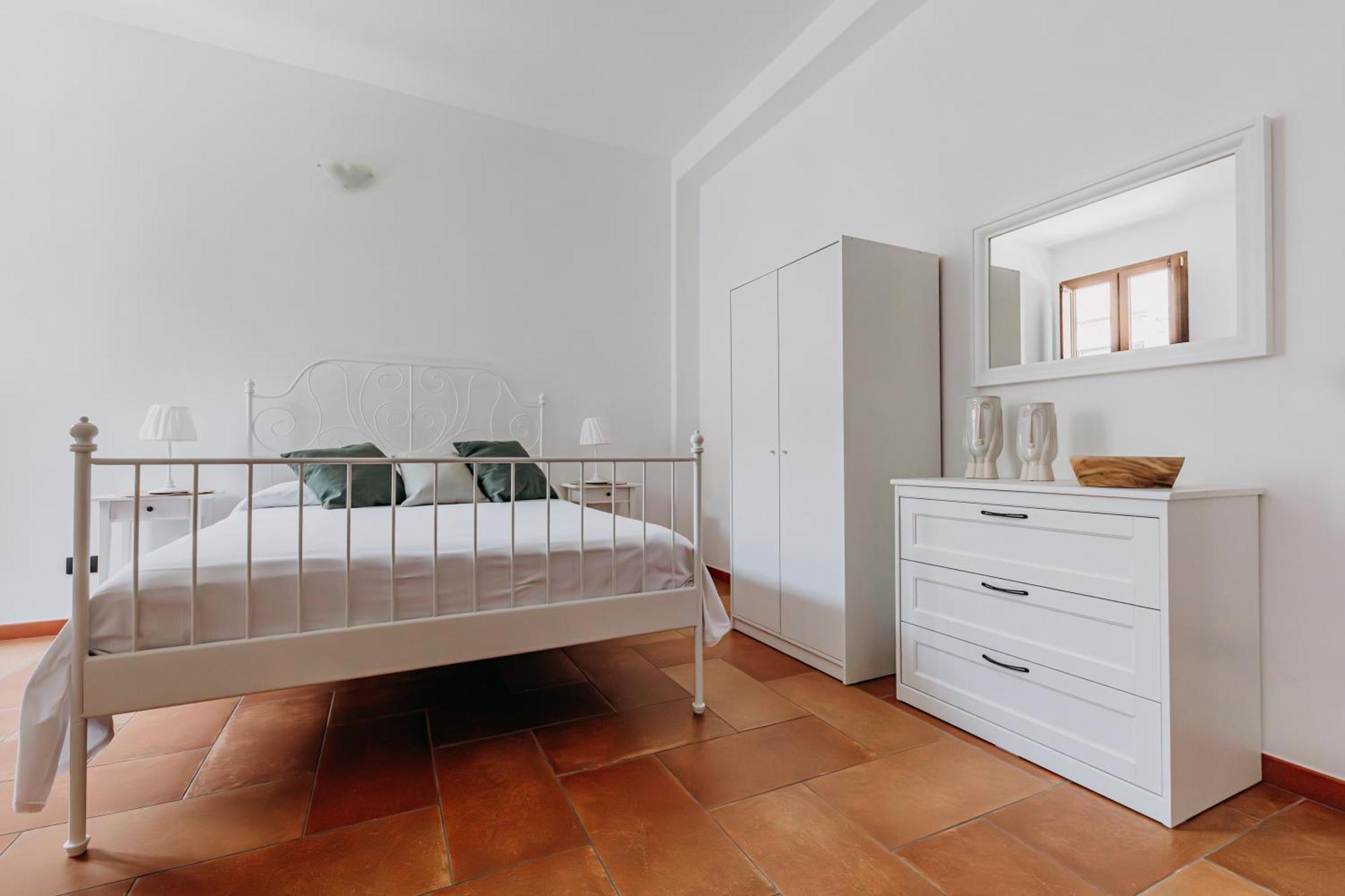 Green Leaves Apartment Syracuse ภายนอก รูปภาพ